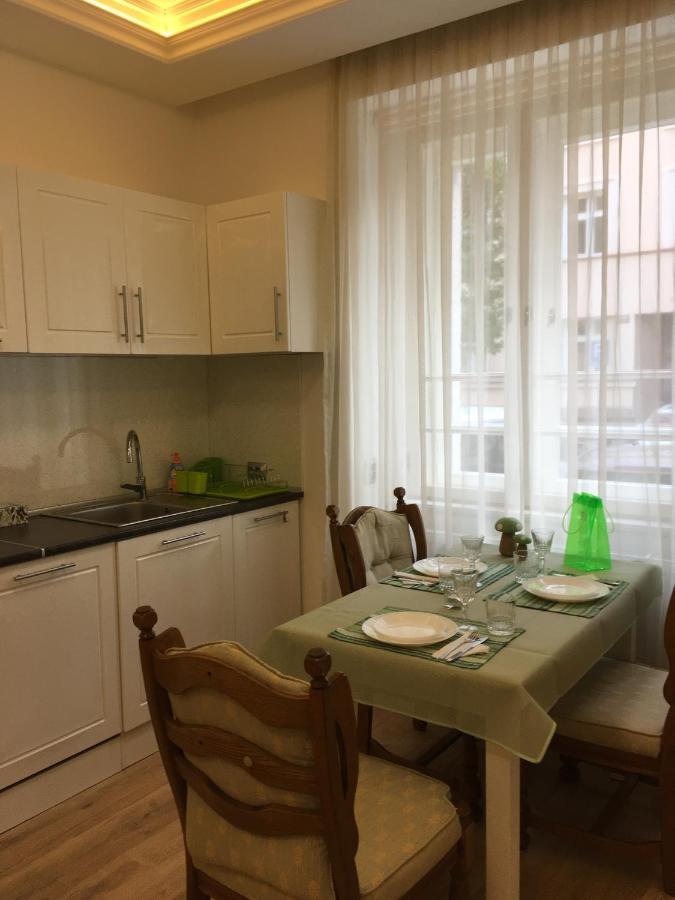 Apartment Top Diplomat Prague Extérieur photo