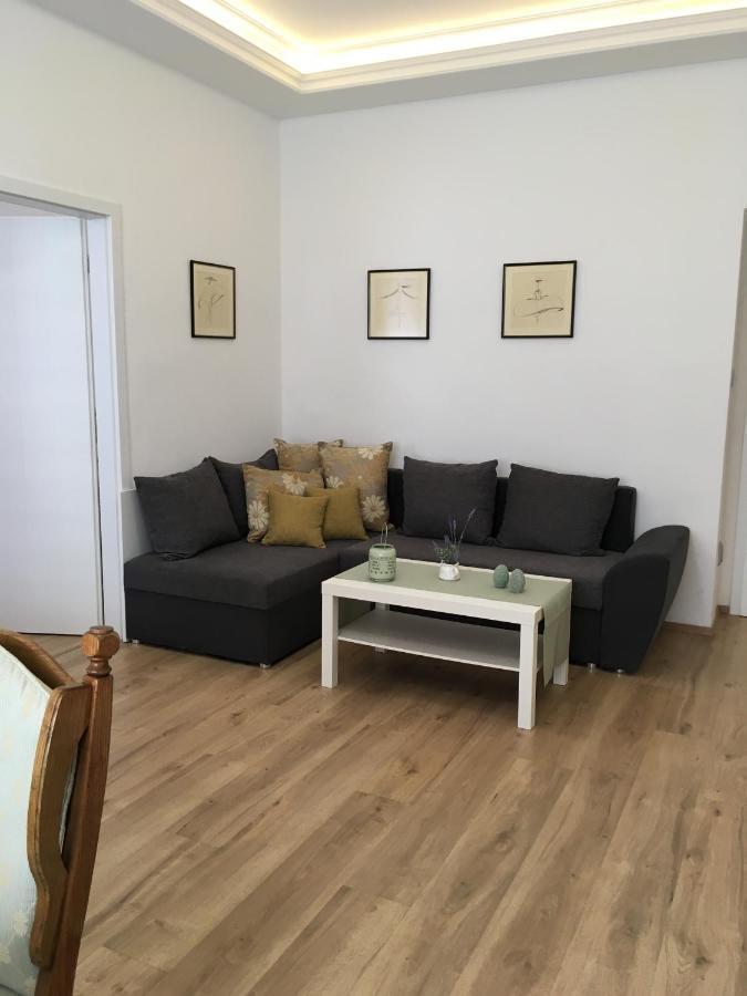 Apartment Top Diplomat Prague Extérieur photo